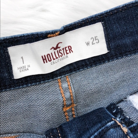 Hollister Denim High Waisted Denim Shorts - Picture 4 of 4